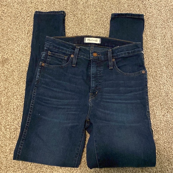 Madewell 10” High-Rise Dark Wash Skinny Jean - Picture 3 of 5